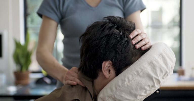 HOW FLASHY PERKS CAN RUIN A YOUNG STARTUP